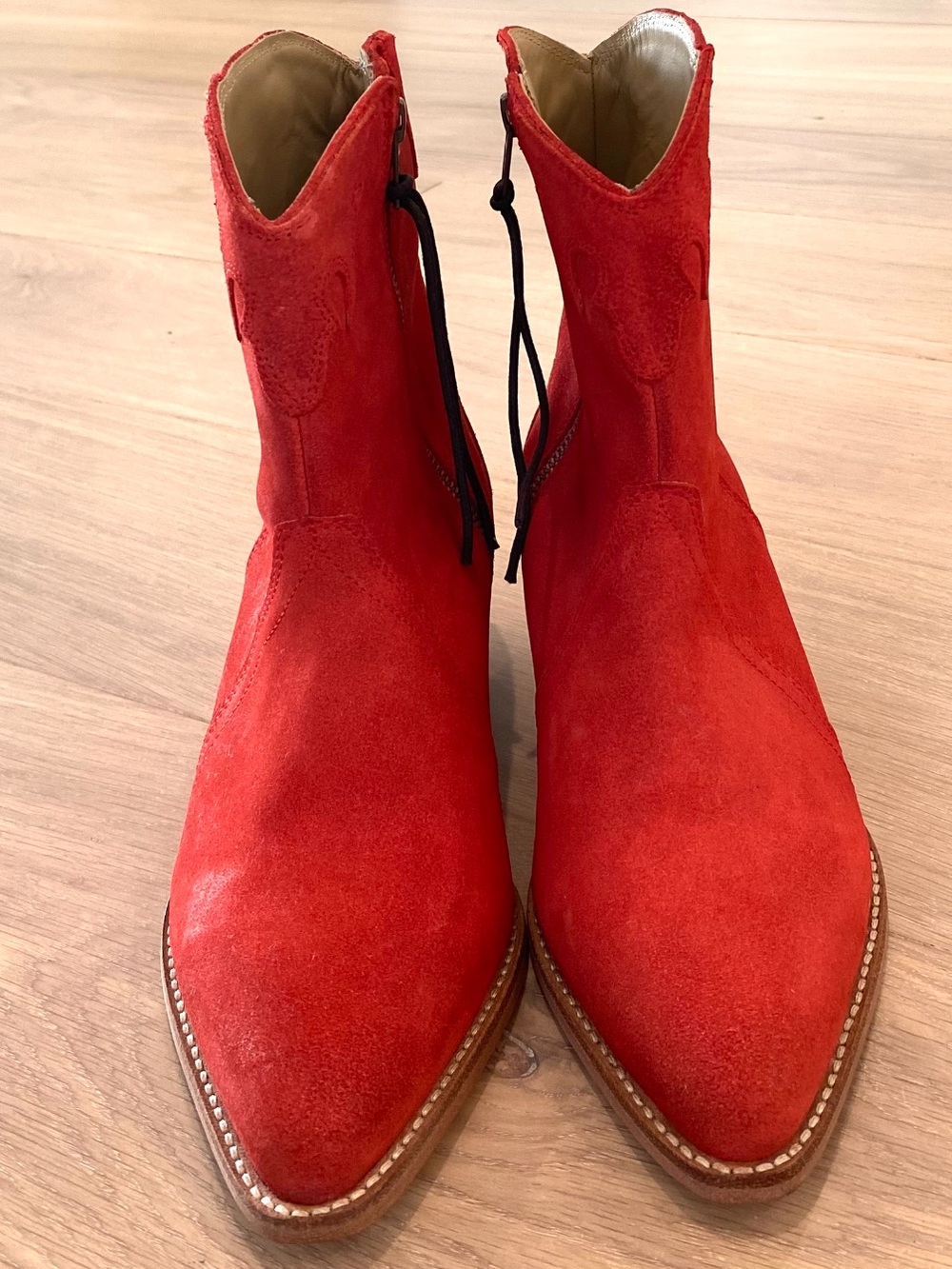 FREE PEOPLE COWGIRL BOOTS SIZE 39 - Picture 1 of 5